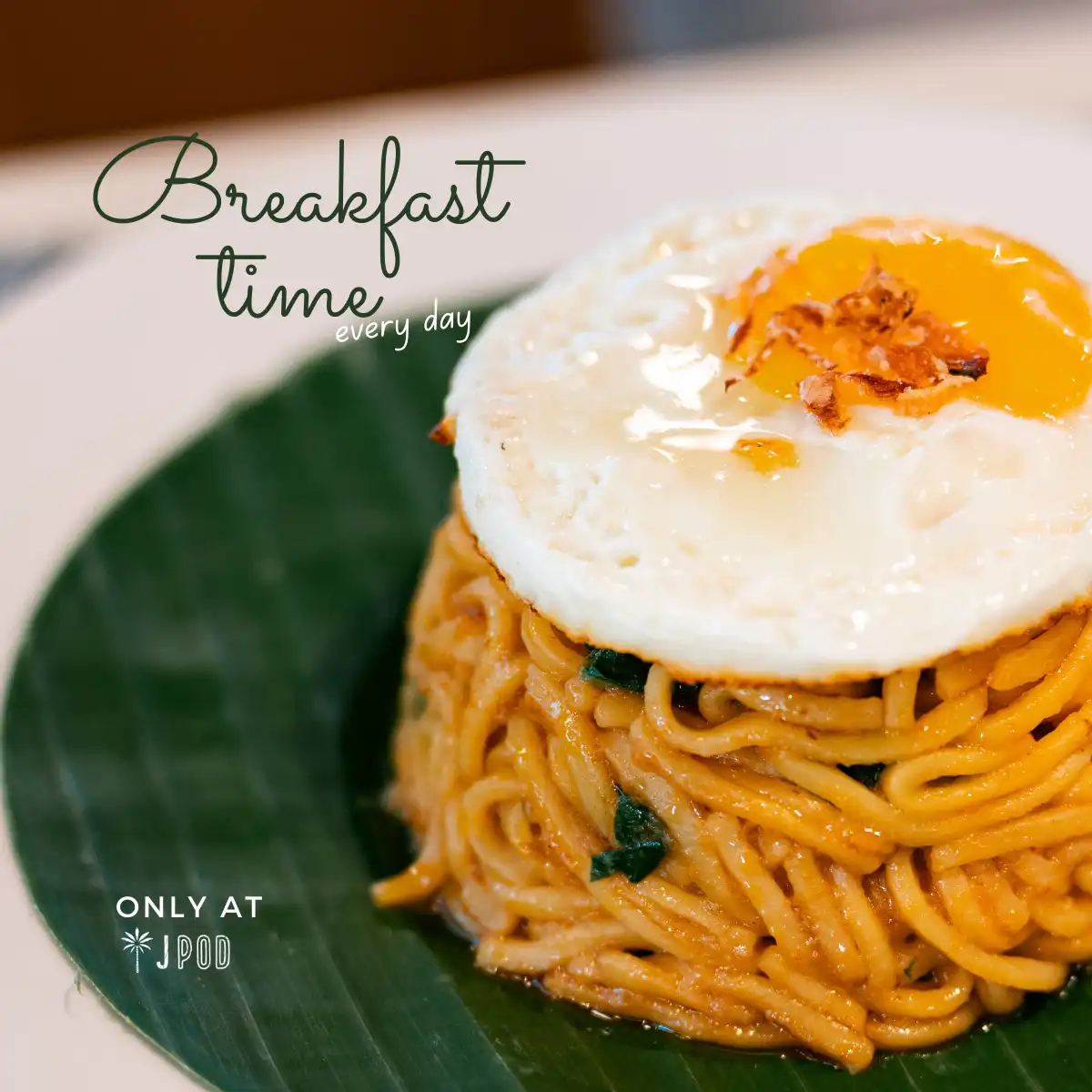 fried noodle with egg at JPOD Cafe